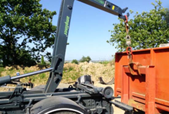 Grue de levage en action